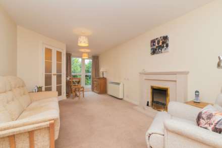 Kingsferry Court, Station Road, Renfrew, Image 2