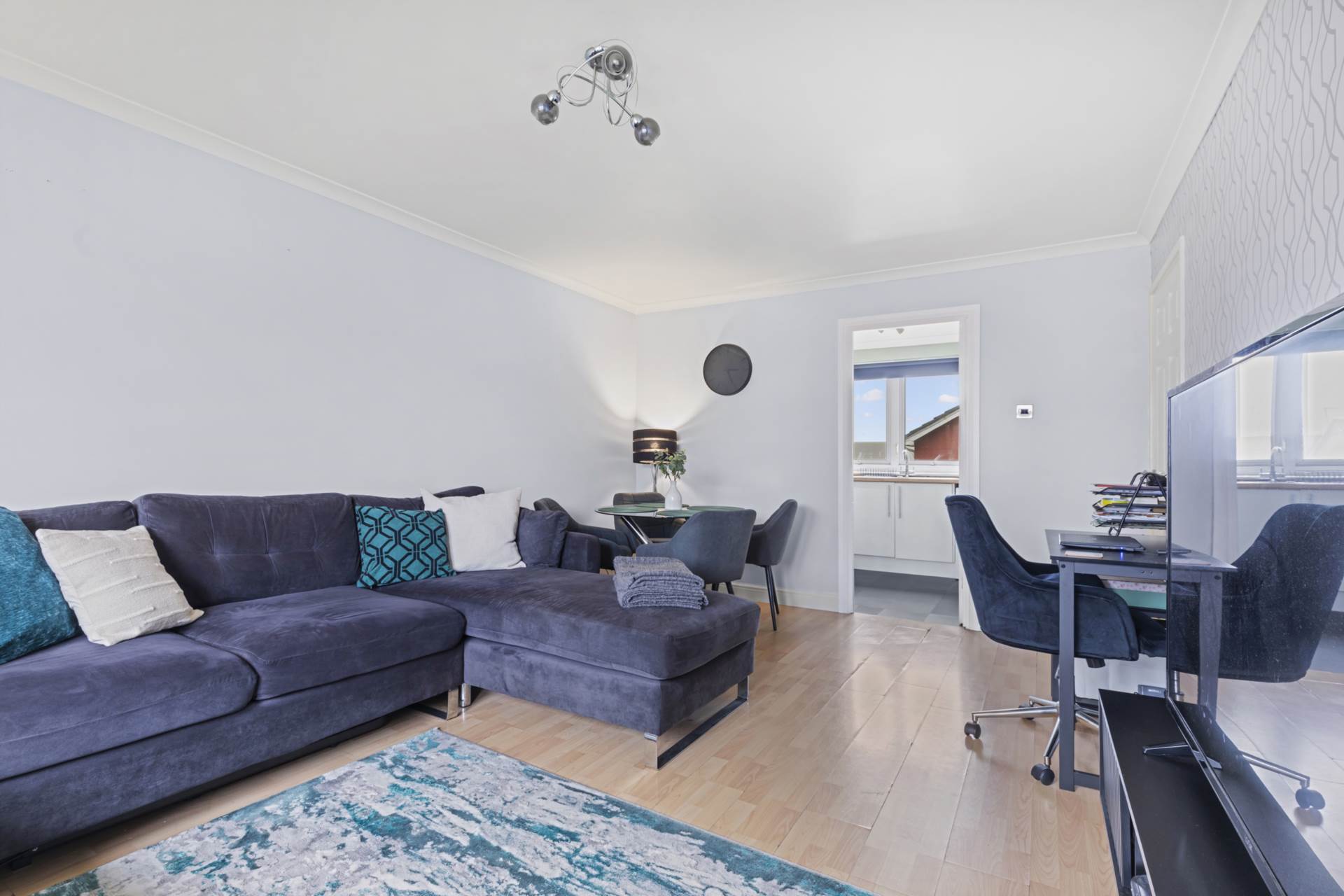 York Way, Renfrew, Image 4