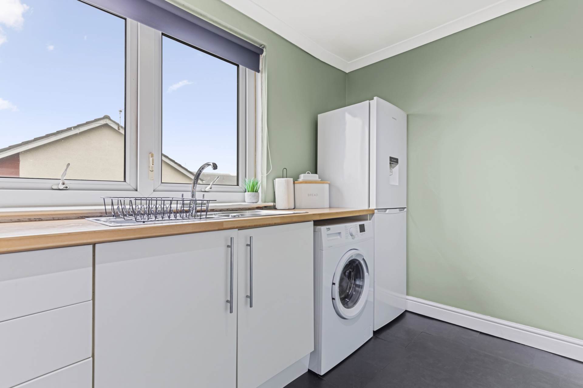 York Way, Renfrew, Image 6