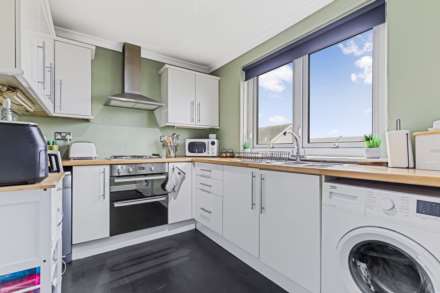 York Way, Renfrew, Image 5