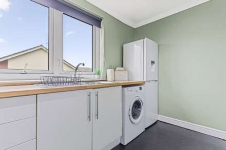York Way, Renfrew, Image 6