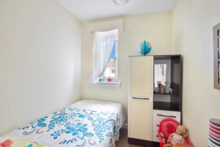Urquhart Crescent, Renfrew, Image 7