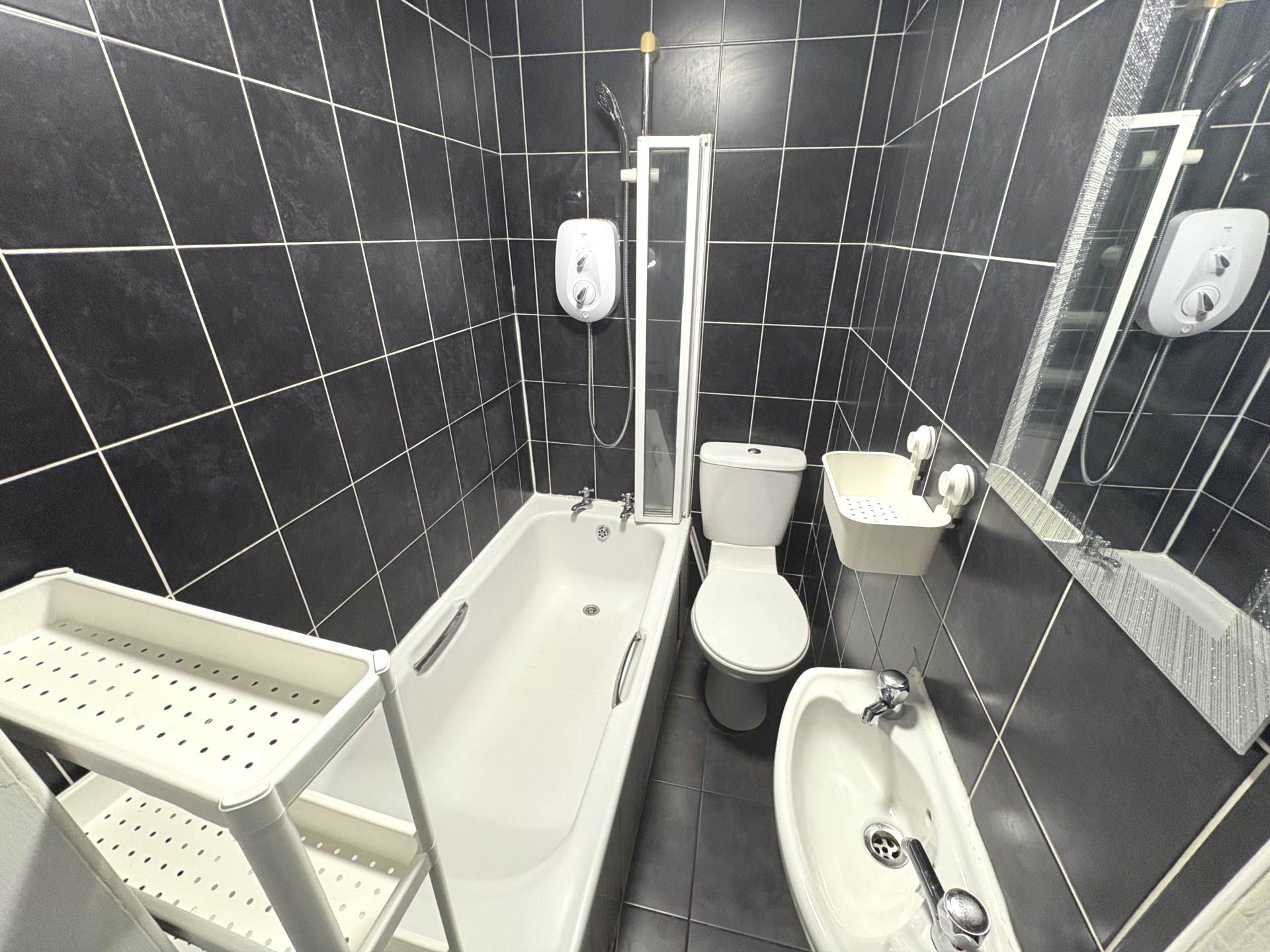 Roslea Dr, Glasgow, Image 10