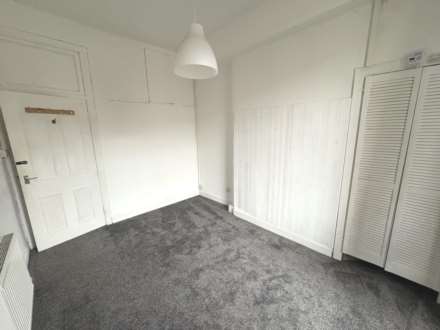 Roslea Dr, Glasgow, Image 9