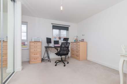 Fingal Avenue, Renfrew, Image 11