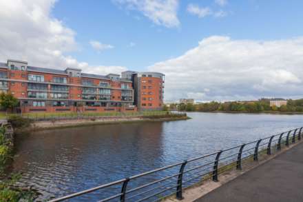 Fingal Avenue, Renfrew, Image 13