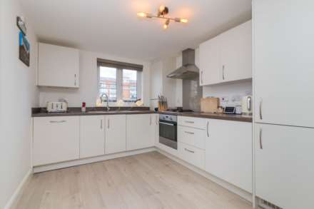 Fingal Avenue, Renfrew, Image 3