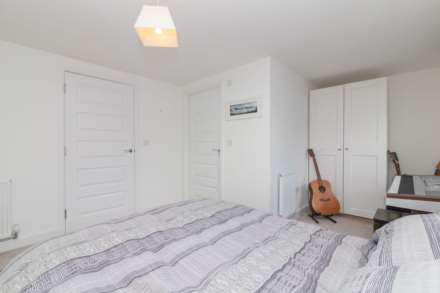 Fingal Avenue, Renfrew, Image 7