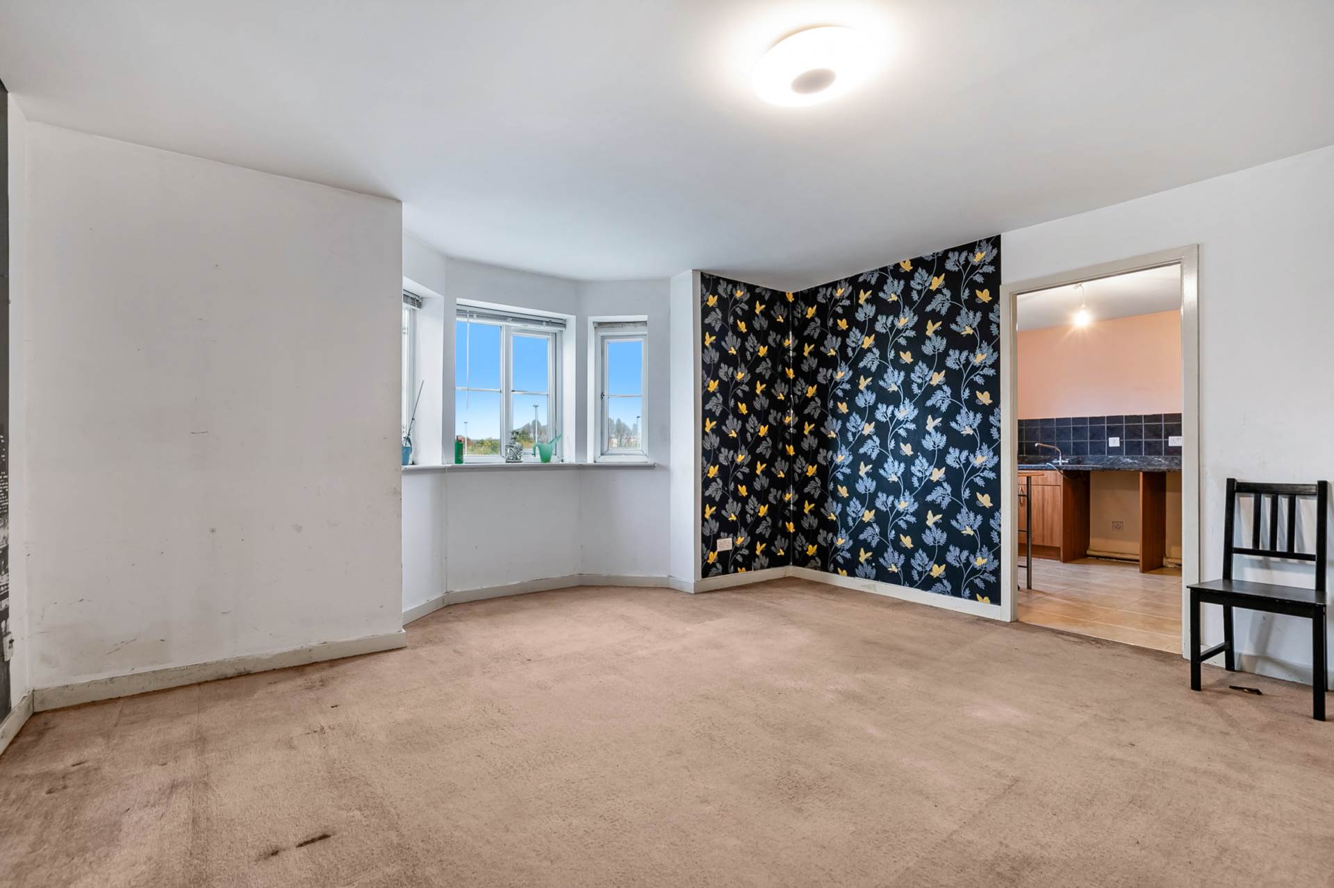 Lloyd Court, Glasgow, Image 3