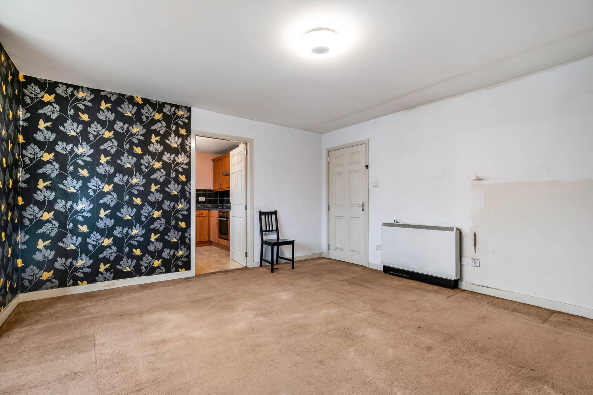 Lloyd Court, Glasgow, Image 4