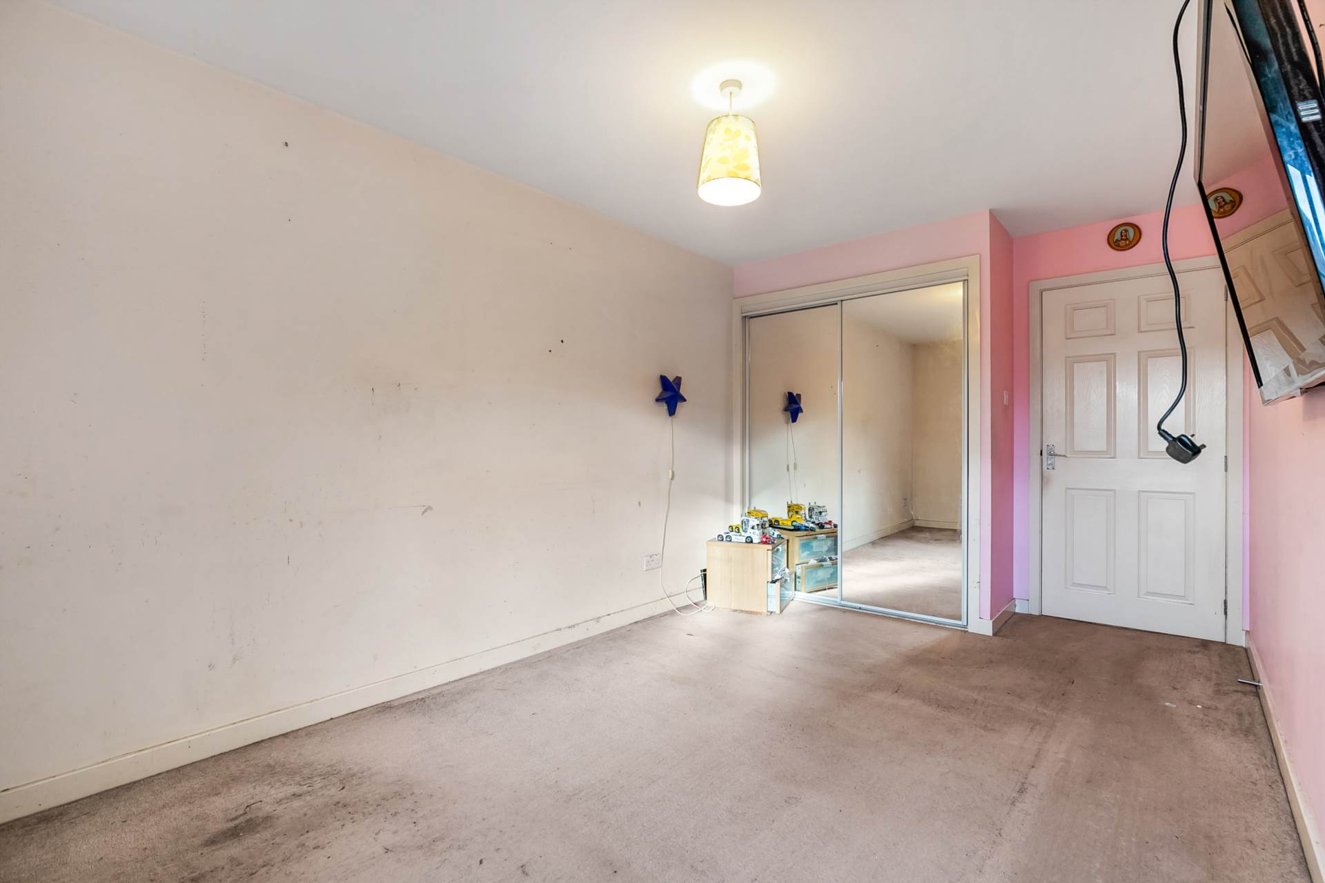 Lloyd Court, Glasgow, Image 8