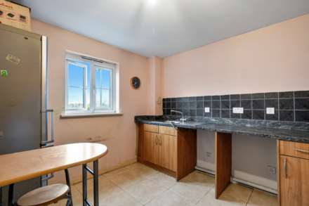 Lloyd Court, Glasgow, Image 5