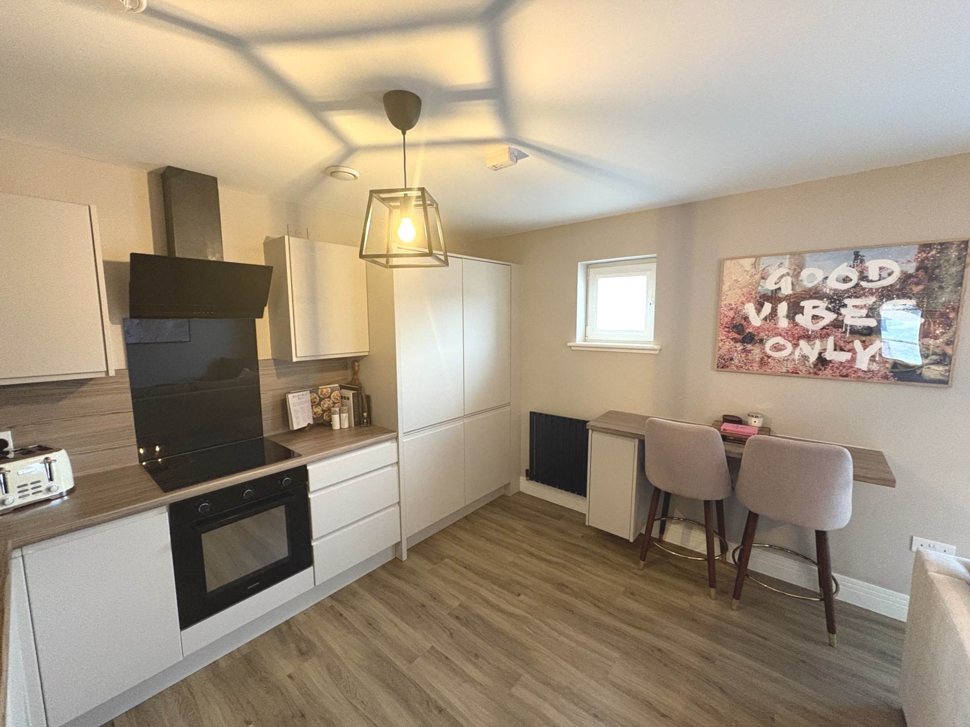 Mulberry Road, Renfrew, Image 3