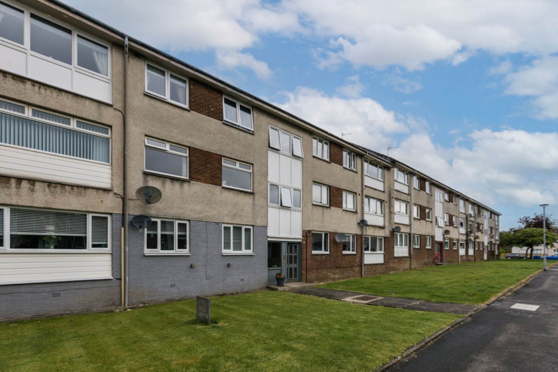 Elizabethan Way, Renfrew, PA4, Image 1