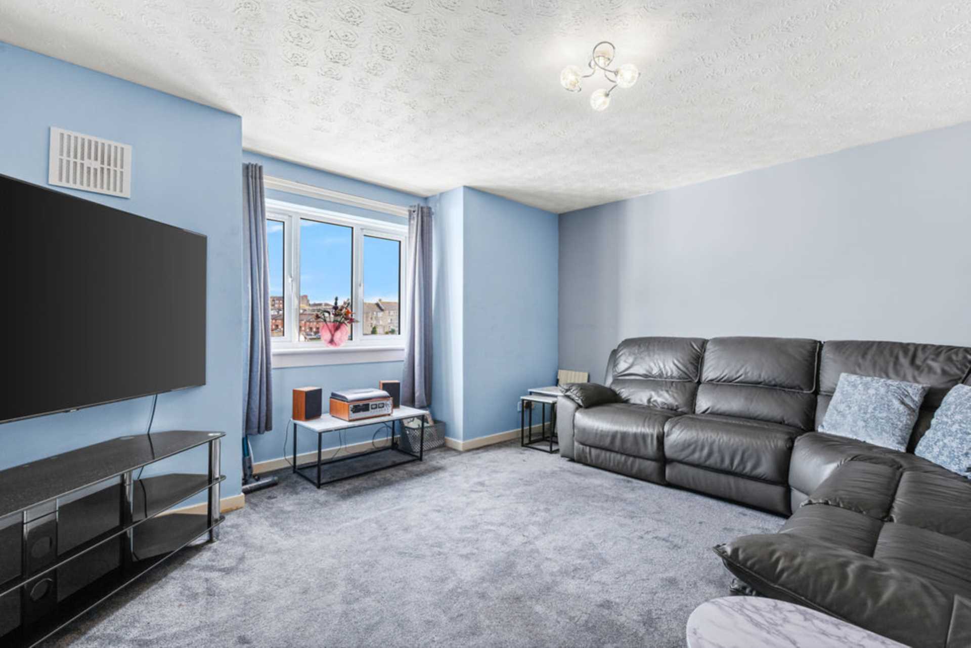 78 Russell Street, Johnstone, Image 2