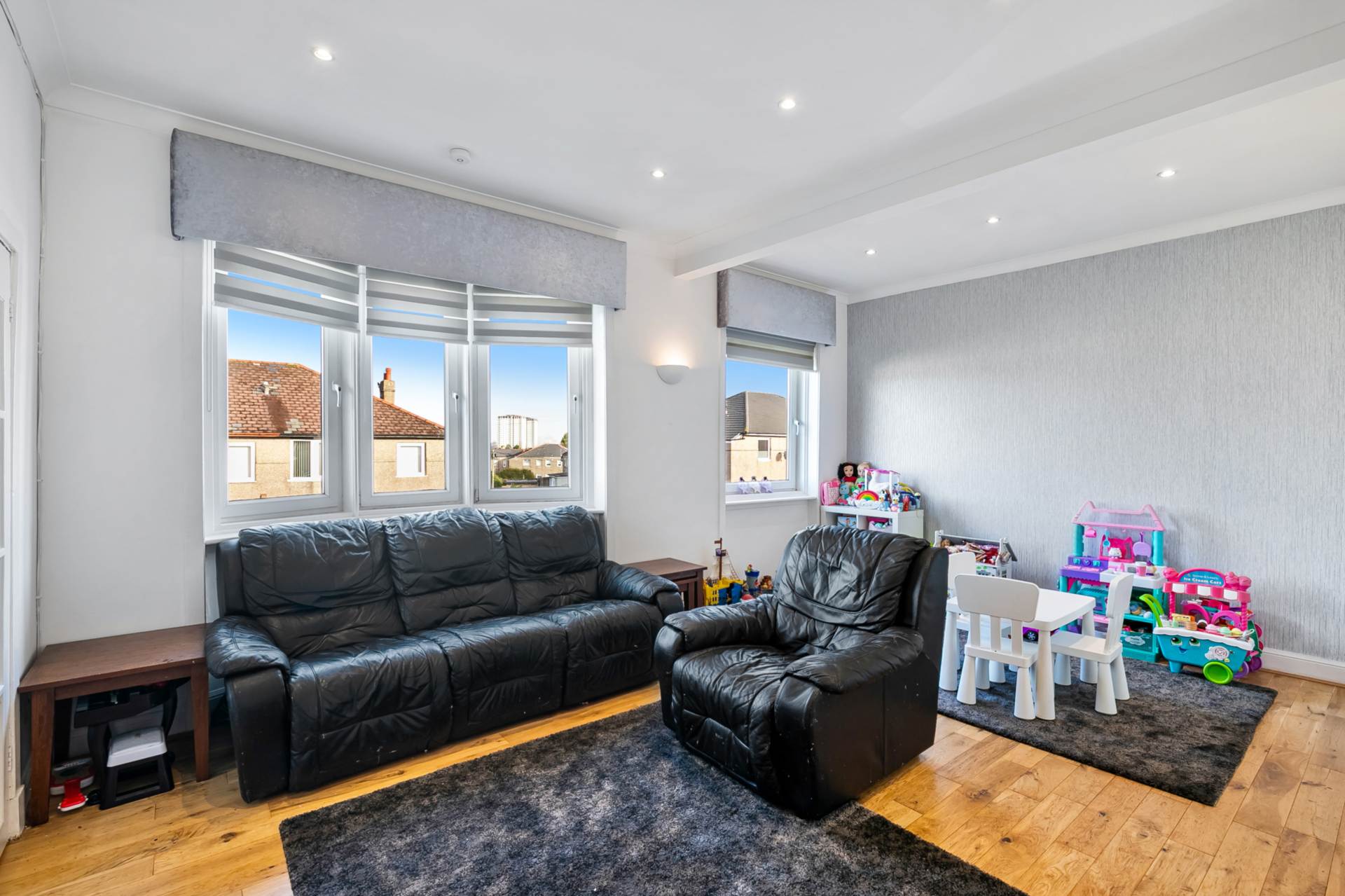 Gladsmuir Road, Glasgow, Hillington, G52, Image 3