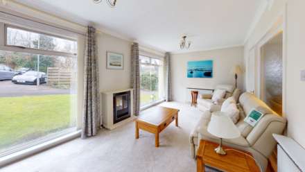 Stonefield Crescent, Paisley, Image 2
