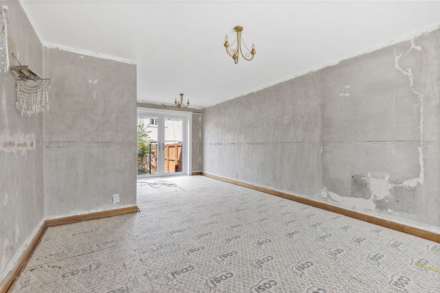 Campsie Drive, Renfrew, PA4, Image 2