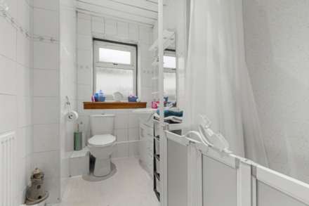 Lomond Avenue, Renfrew, Image 12