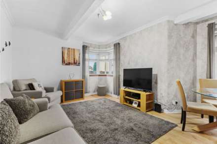 Lomond Avenue, Renfrew, Image 2
