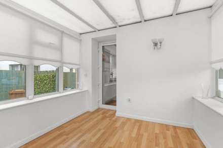 Lomond Avenue, Renfrew, Image 7