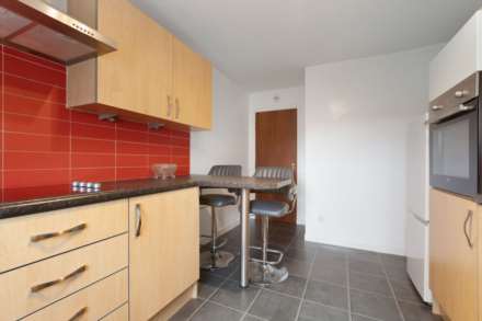 Spiers Grove, Glasgow, G46, Image 5