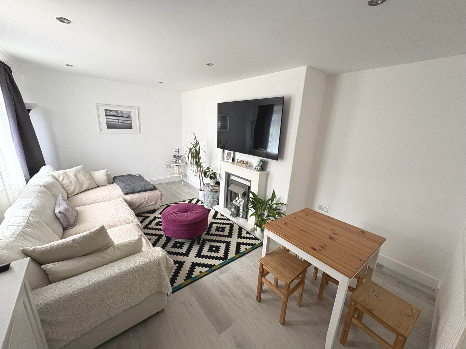 Hillcrest Avenue, Paisley, Image 2
