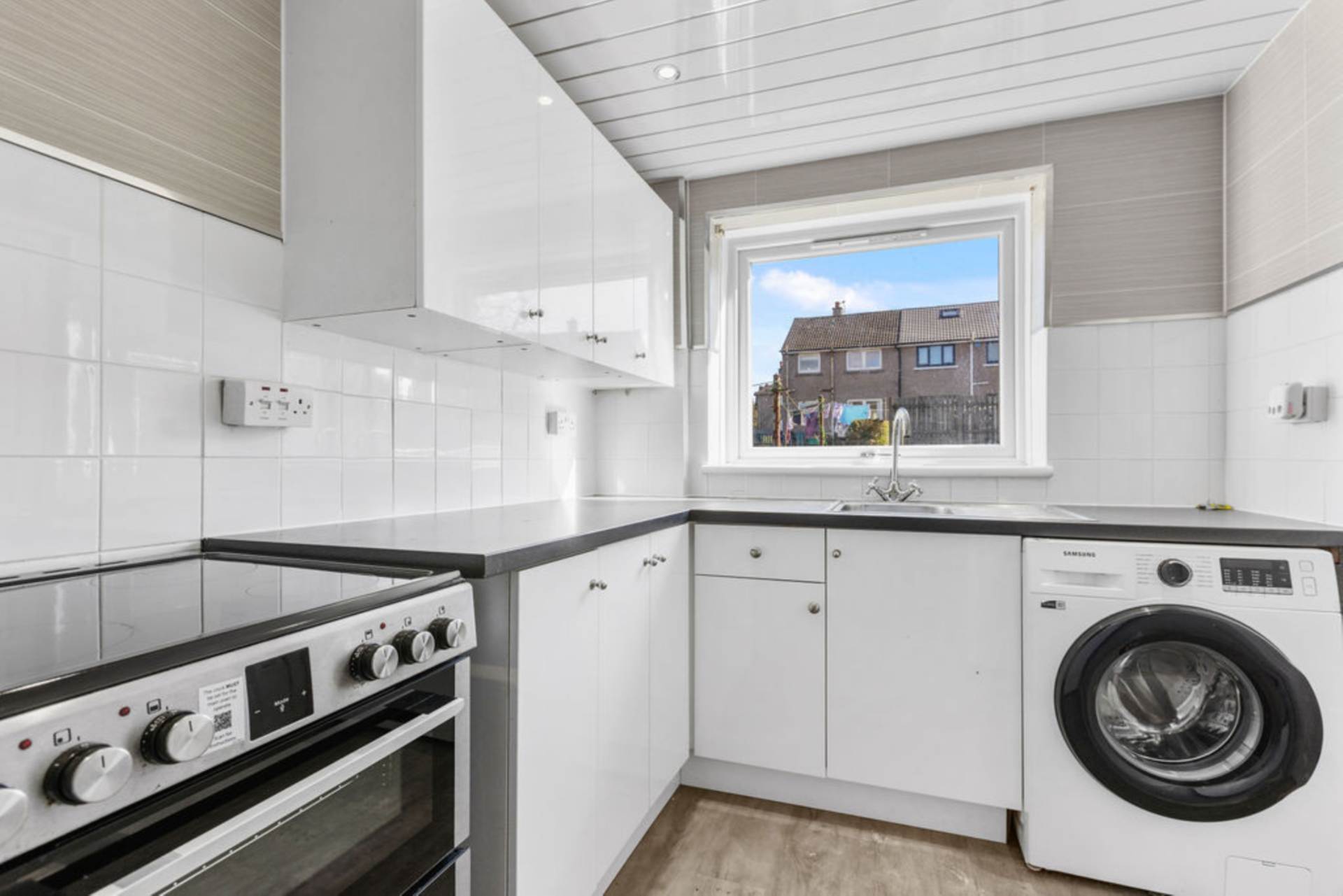 Willow Drive, Johnstone, Image 4