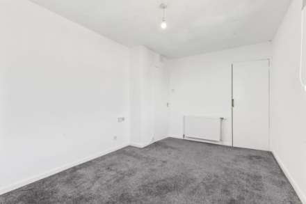 Willow Drive, Johnstone, Image 10