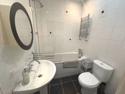 Ferry Road, Renfrew, Image 10