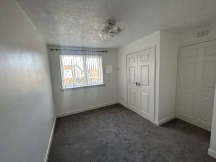 Leander Crescent, Renfrew, Image 8