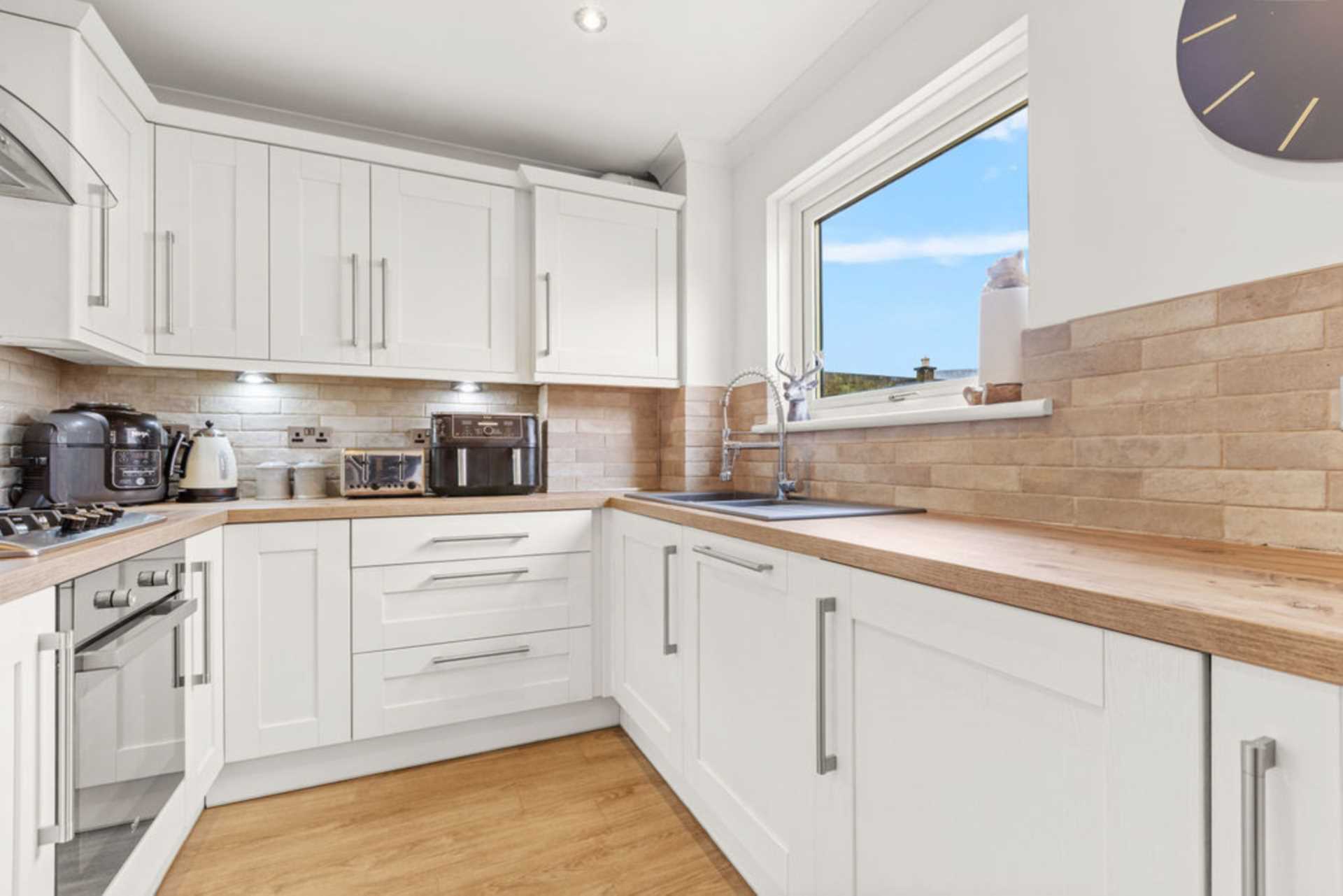 7 Ladyacres Way, Inchinnan, Image 2