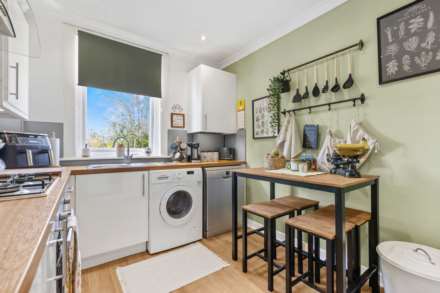 Flat 0/2, 1 Rossland Place, Bishopton, Image 5