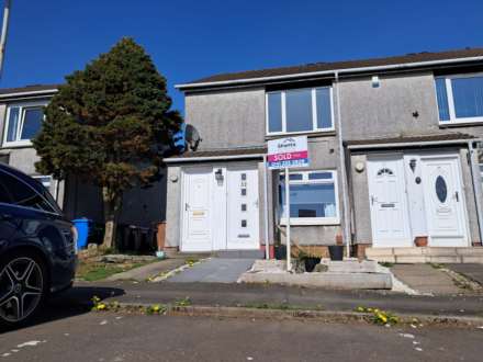 1 Bedroom Upper Cottage, Invergarry Place, Glasgow