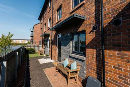 Fingal Avenue, Renfrew, PA4, Image 2