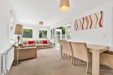 Bleasdale Road, Renfrew, PA4, Image 12