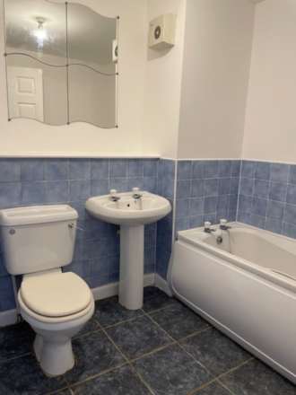 Golfhill Drive, Glasgow, Image 10