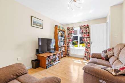 90 Nethergreen Wynd, Renfrew, PA4, Image 2