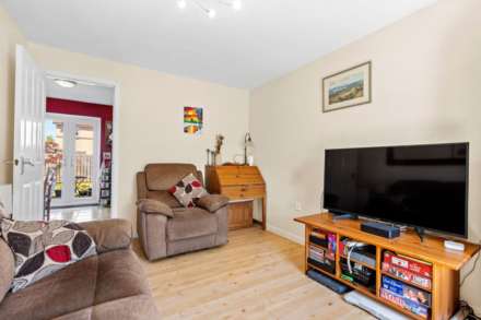 90 Nethergreen Wynd, Renfrew, PA4, Image 3