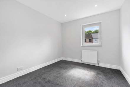 36 Scott Avenue, Johnstone, Image 11