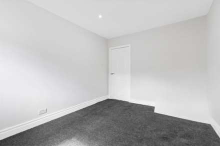 36 Scott Avenue, Johnstone, Image 12
