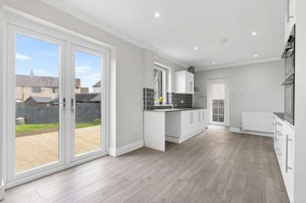 36 Scott Avenue, Johnstone, Image 3