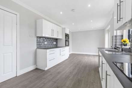 36 Scott Avenue, Johnstone, Image 5