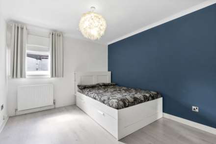 17 Mains Hill, Erskine, Renfrewshire, PA8 7JA, Image 11