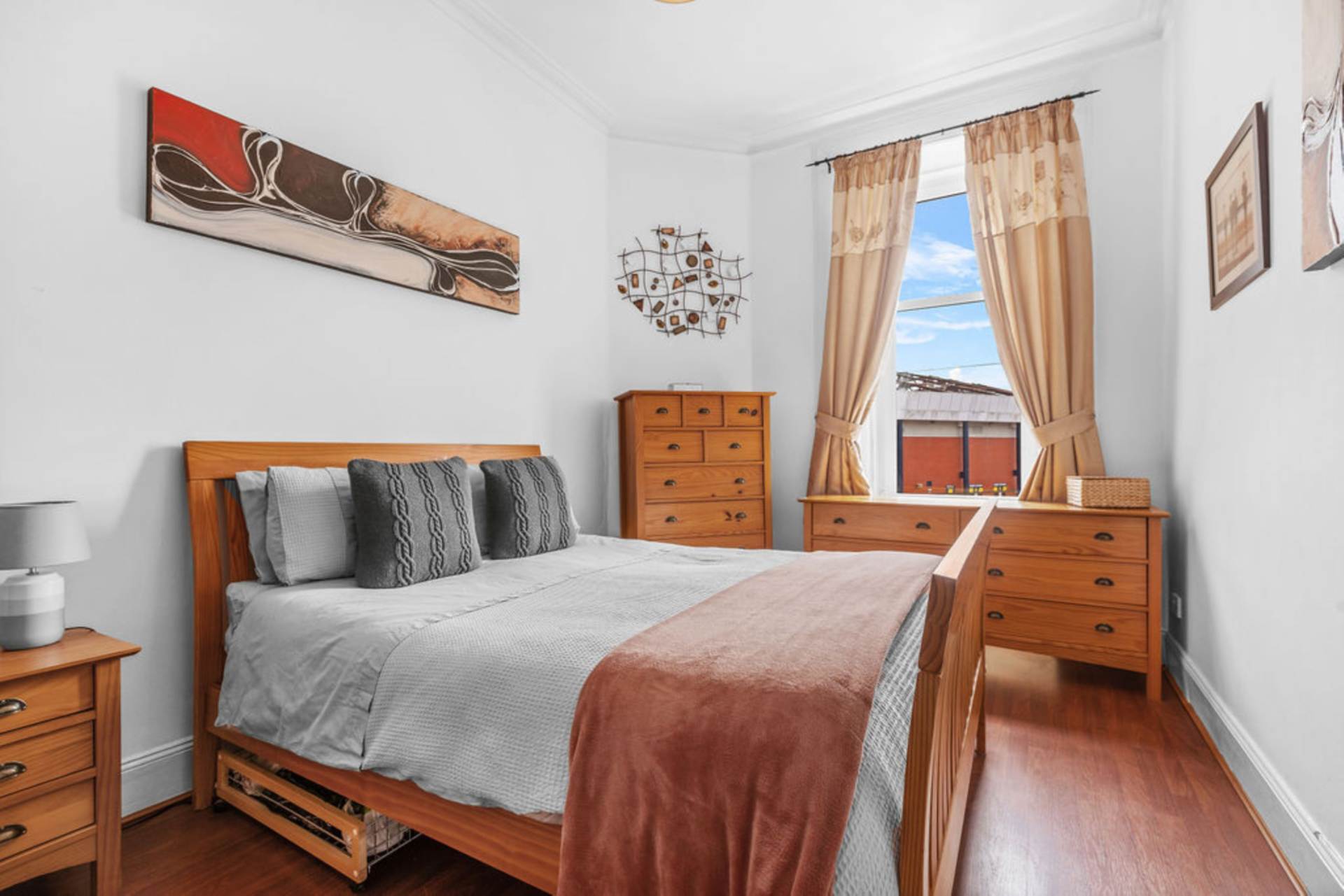 Somerville Drive, Mount Florida, G42, Image 8