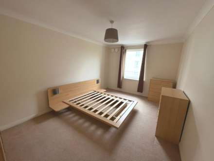 Whimbrel Way, Renfrew, Image 10
