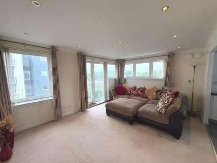 Whimbrel Way, Renfrew, Image 2