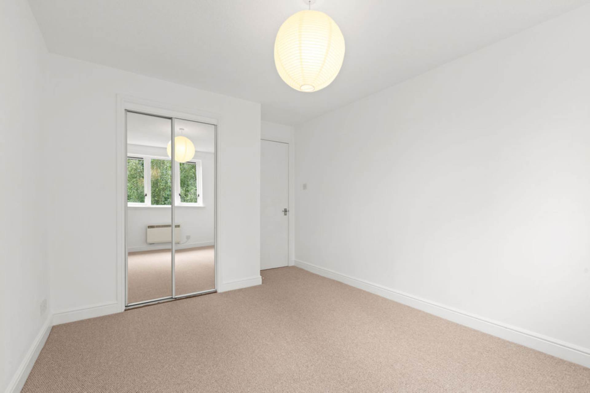 1J St Annes Wynd, Erskine, Image 10