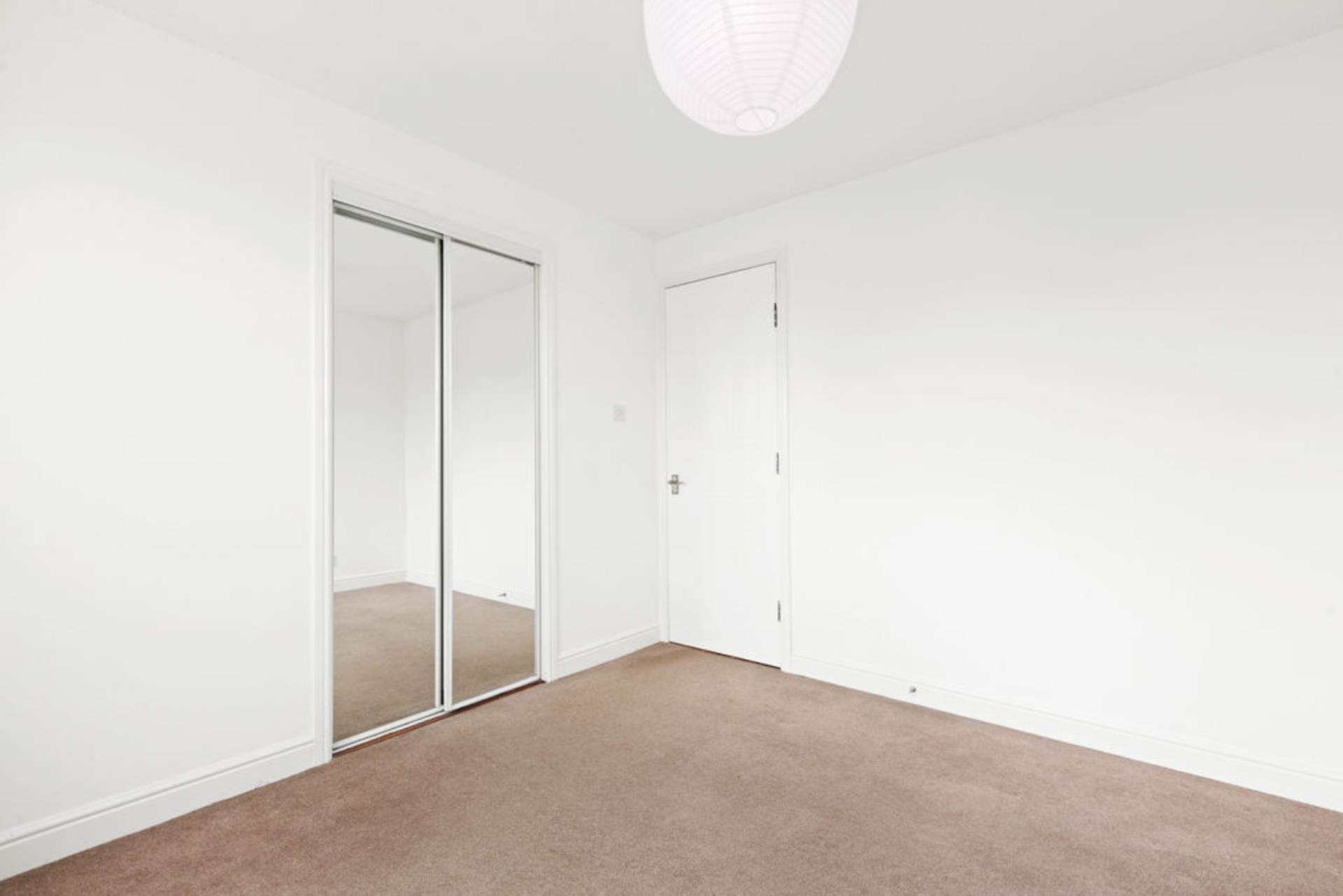 1J St Annes Wynd, Erskine, Image 12