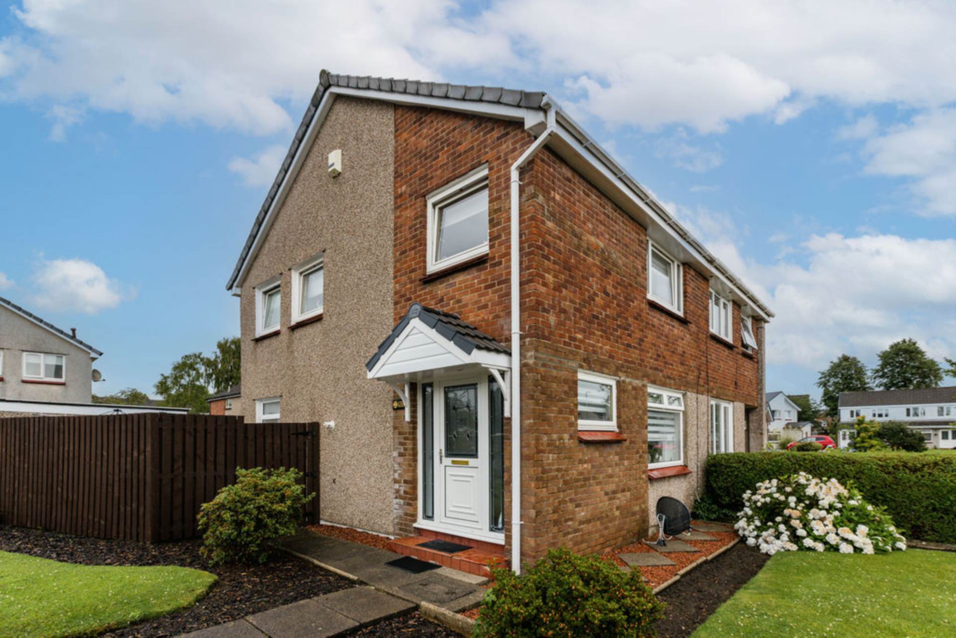 Tweed Crescent, Renfrew, PA4, Image 1